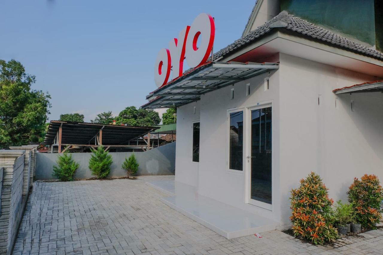 Hotel Oyo 973 Turukene Batu  Exterior foto